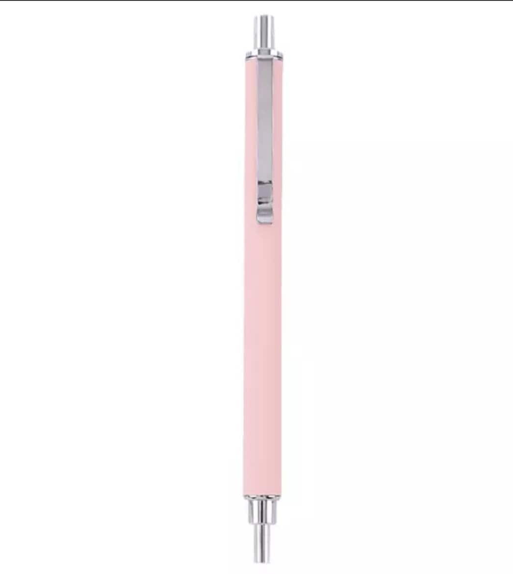 Fountain pen with push button