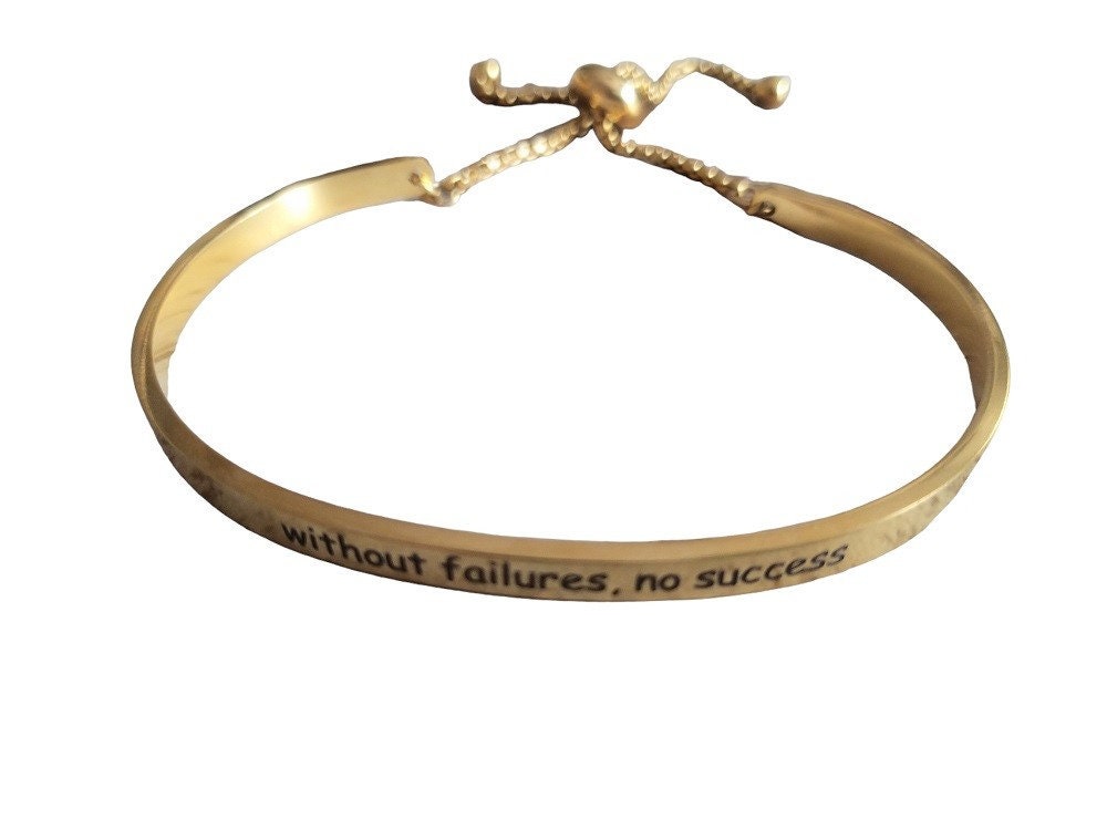 LovedbyGaby bangle bracelet "without failures"