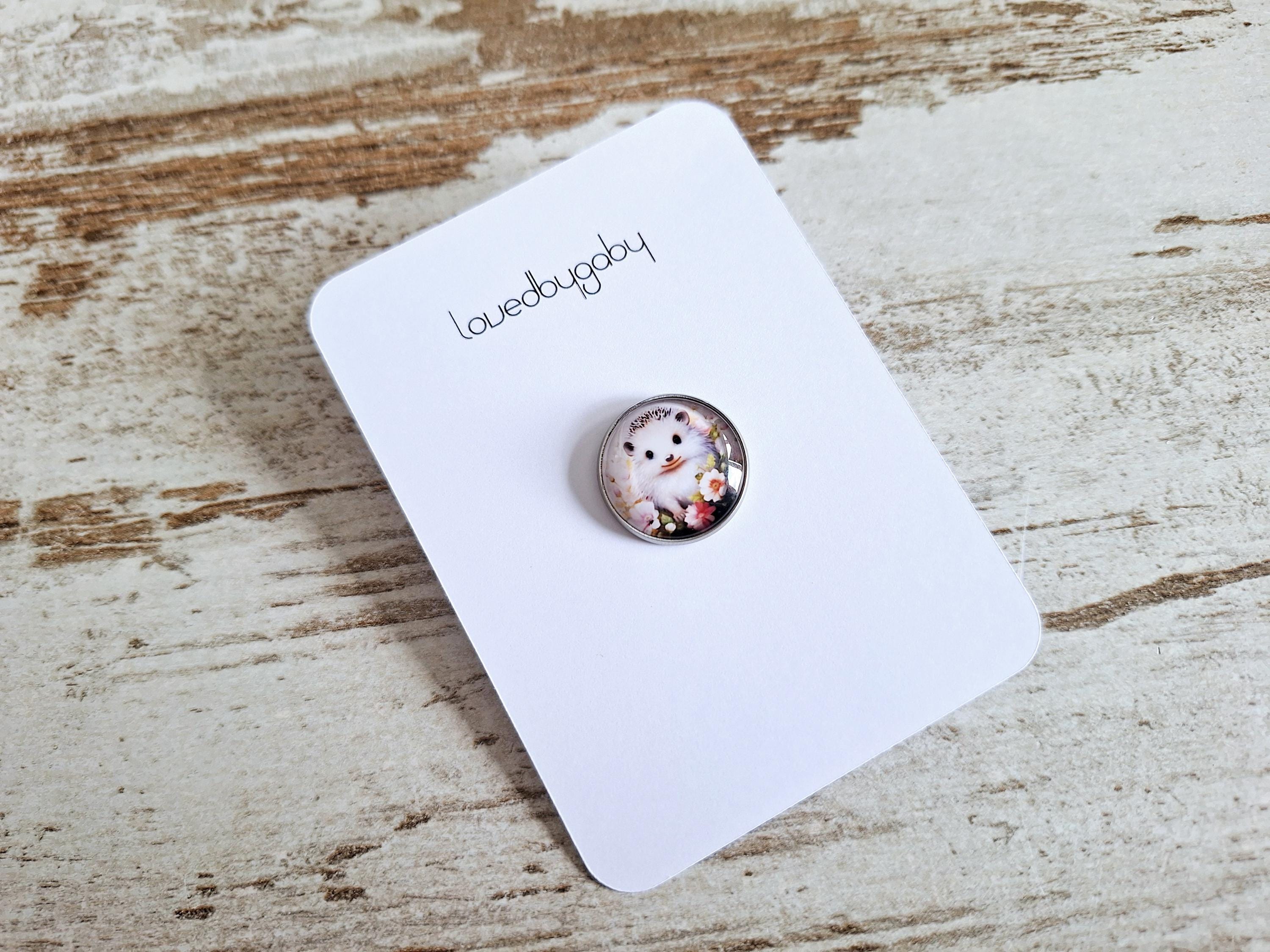 LovedbyGaby buttons/pins 2