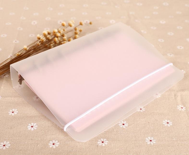 Personal plastic cover with elastics